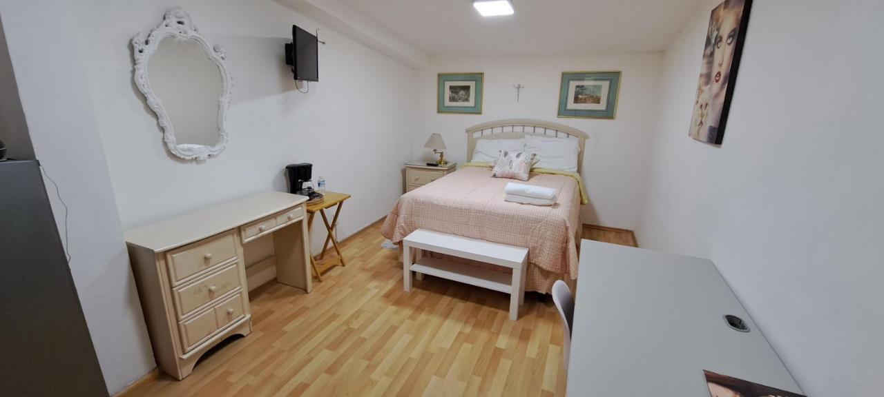 Encantadoras Habitaciones Privadas Del Valle Мехико Экстерьер фото